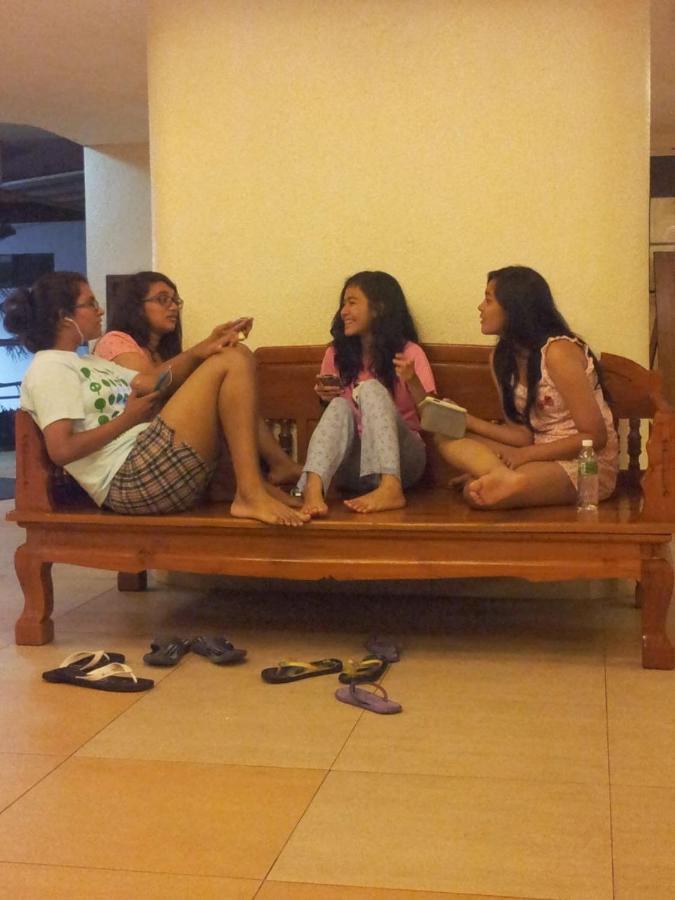 Agoda C View @ Sri Sayang Beach Resort Batu Feringgi Luaran gambar